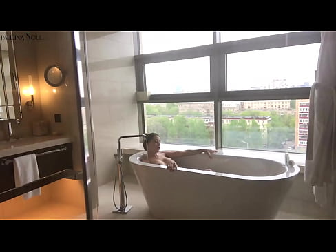 ❤️ Tremendous babe Passjonatament jerking off pussy tagħha fil-kamra tal-banju Video tal-ħakk lilna mt.naughtyhentai.ru ❌️❤